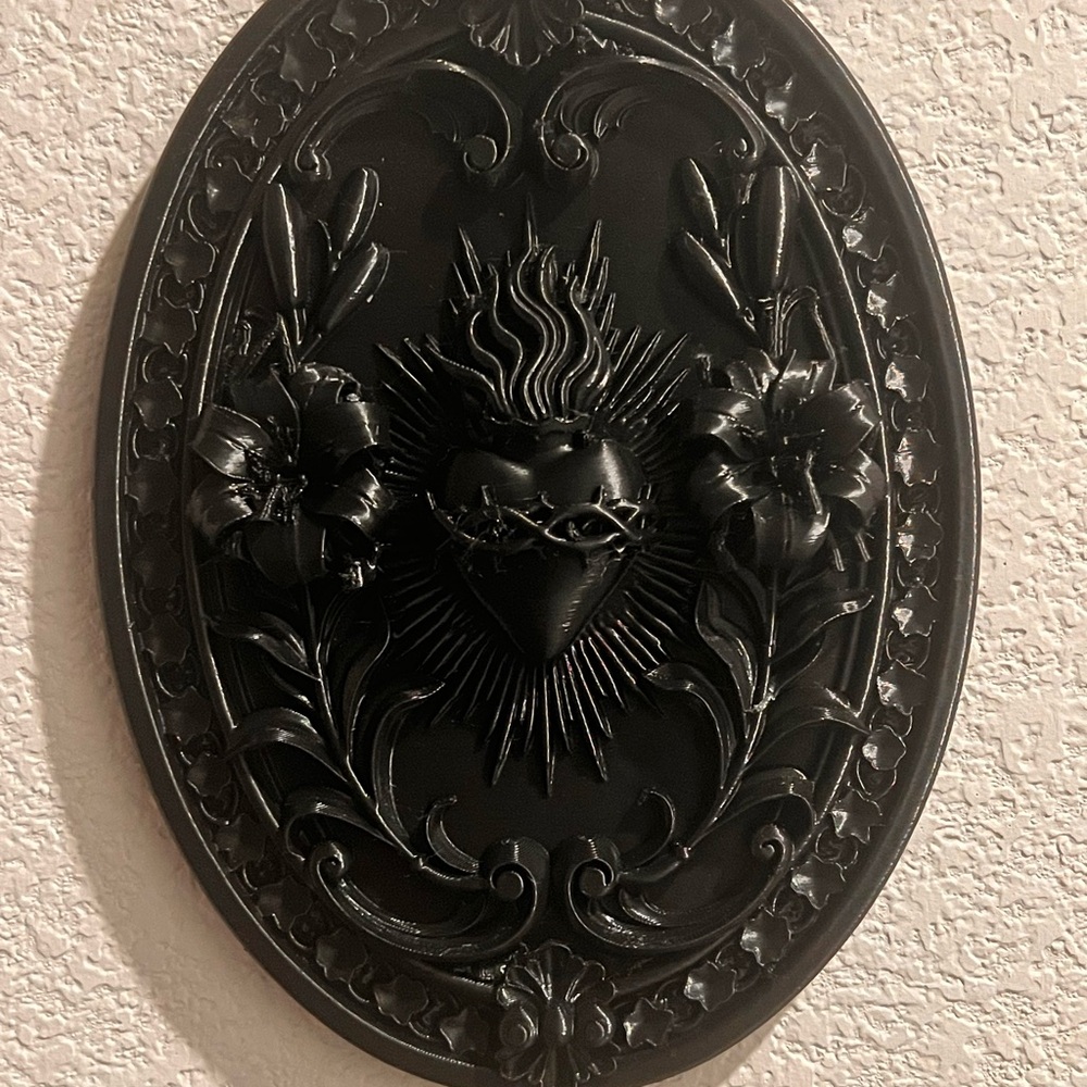 Black Ornate Sacred Heart Wall Plaque 3d printed